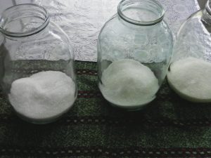 Как закатывать компот из вишни на зиму
